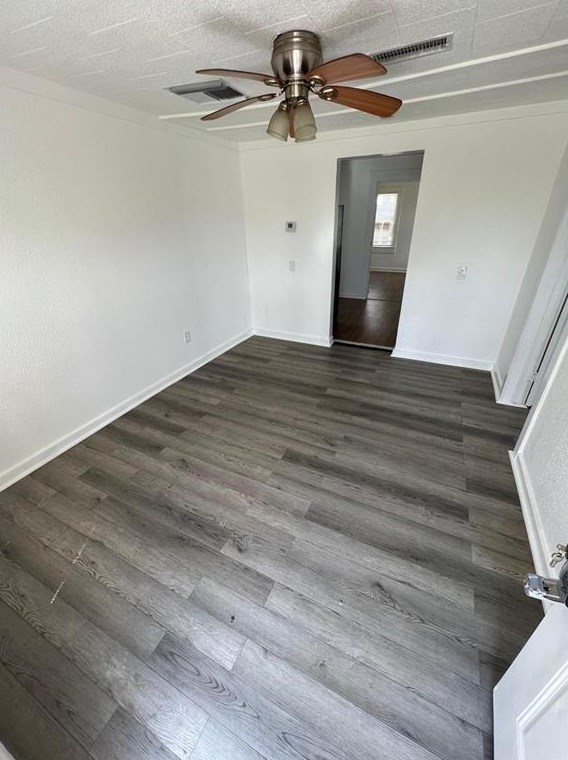 1850 Forsythe St, Beaumont, TX 77701