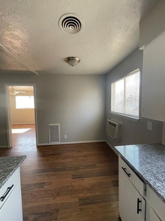 1014 23rd St, Bryan, TX 77803-4979