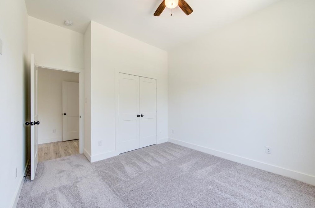 5517 Kittridge, Houston TX  77028-3033 exterior