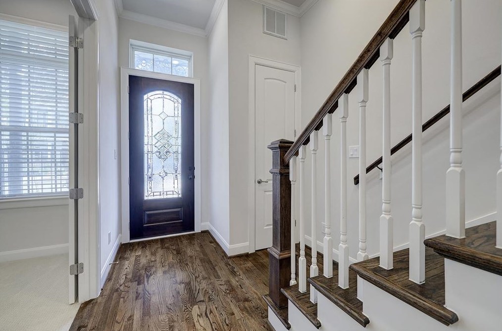 1041 Ashland St, Houston TX  77008-6735 exterior