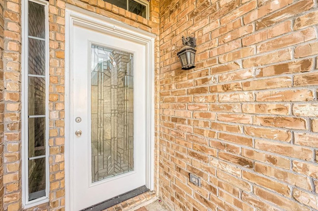 22207 Falconwood Ln, Spring TX  77373-7161 exterior