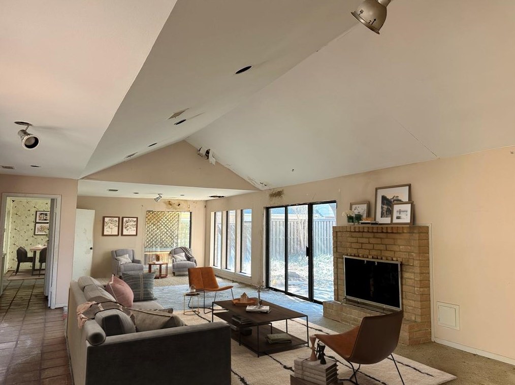318 Commodore Way, Houston, TX 77079-2540