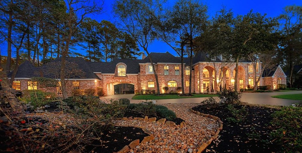 23 Misty Grove Cir, Spring, TX 77380-2668