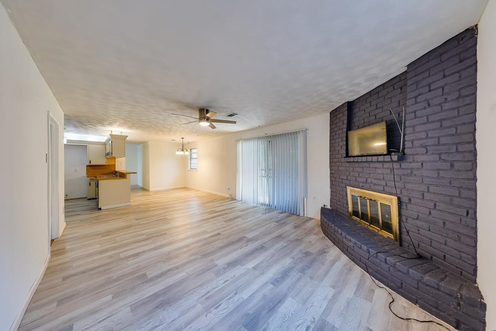 126 Outlook Dr, Houston, TX 77034-1510