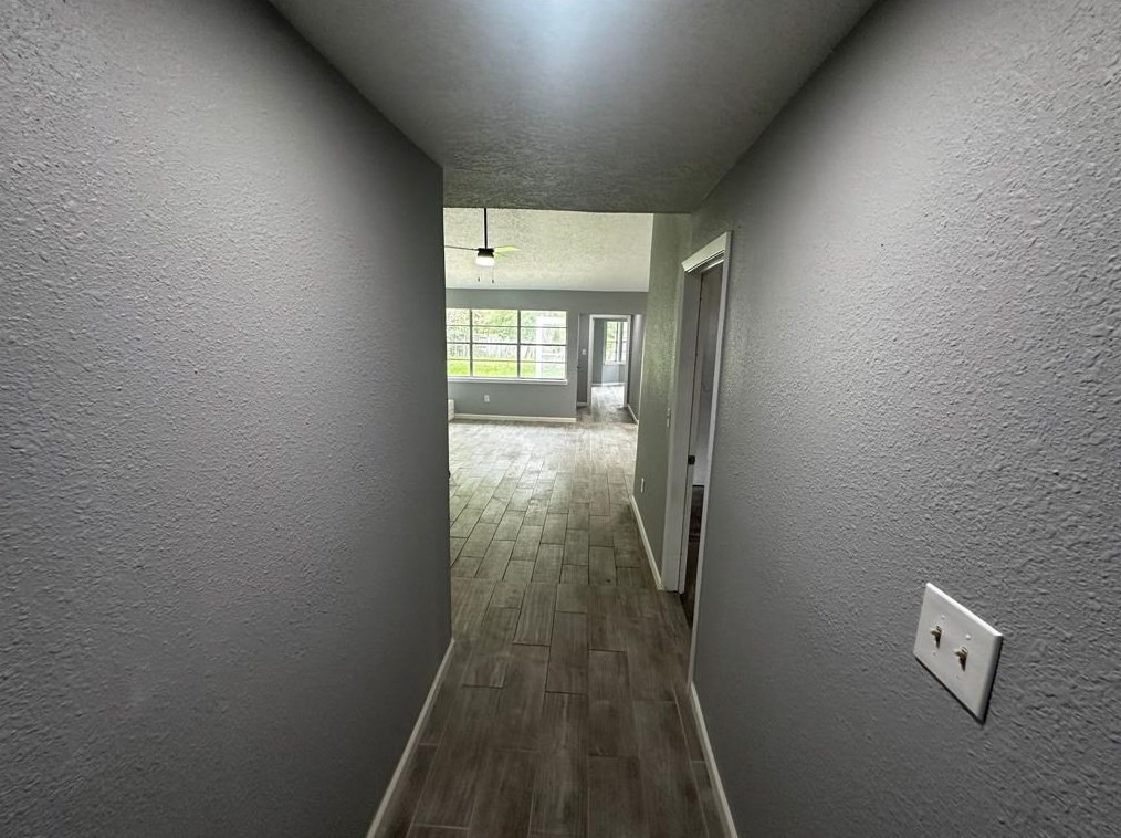 16922 Glen Eagle Dr, Conroe, TX 77385-3702