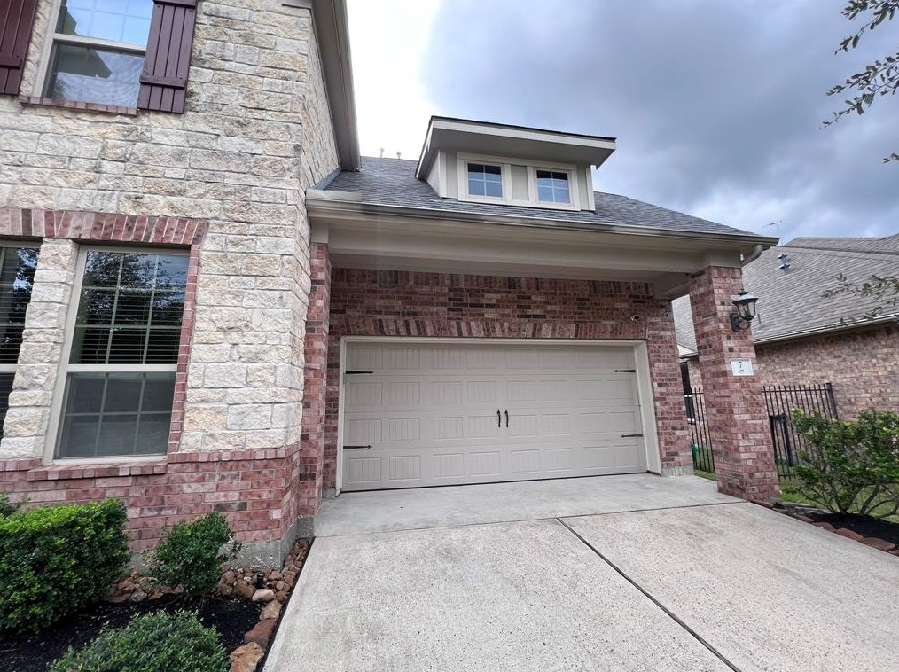 7 Verdin Pl, Spring TX  77389-4866 exterior