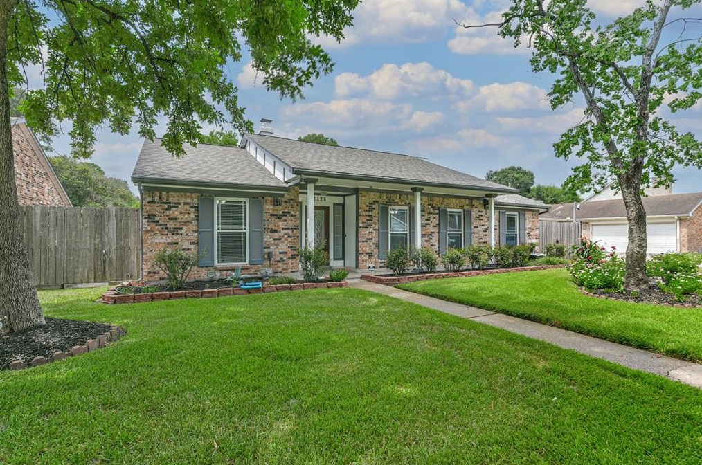22126 Fincastle Dr, Katy, TX 77450-1727