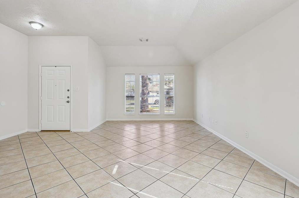9423 Rippling Fields Dr, Houston TX  77064-4519 exterior