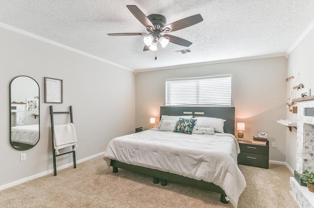 603 Hyannis Port St, Crosby TX  77532-5517 exterior