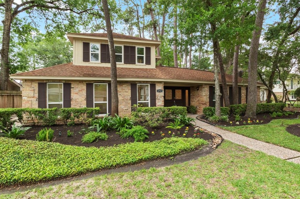 12523 Westerley Ln, Houston, TX 77077