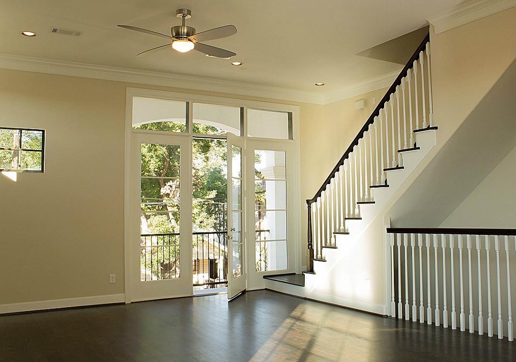 923 Drew St, Houston TX  77006-1917 exterior