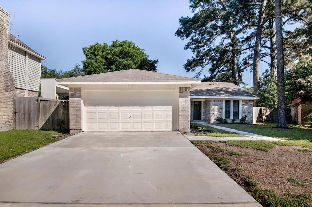 2307 Cranberry Cir, Spring TX  77373-6276 exterior