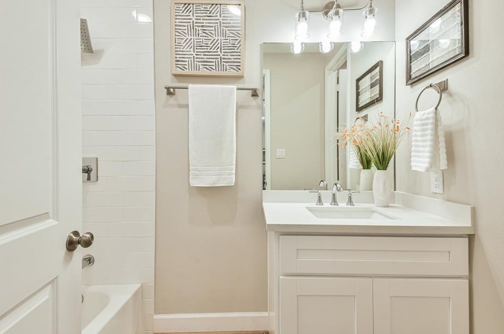 234 Bickett Ln, Spring TX 77373-5607 exterior