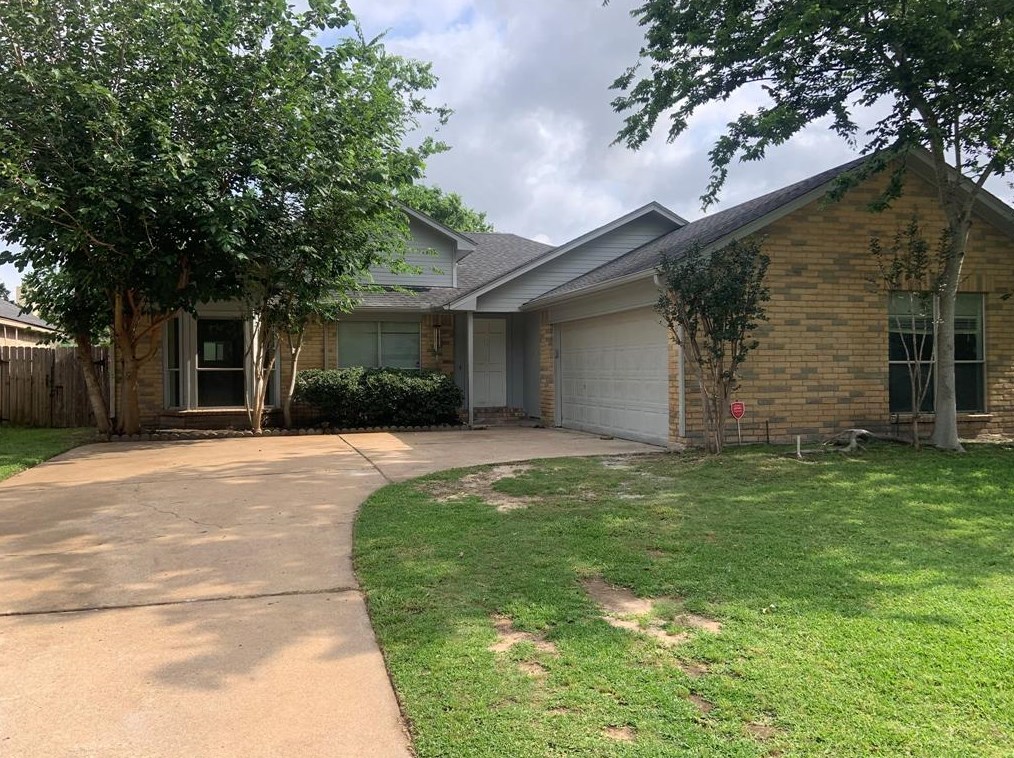 16822 Applecross Ln, Houston, TX 77084