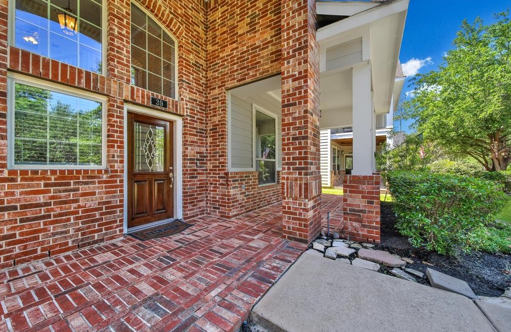 39 Panterra Way, Spring, TX 77382