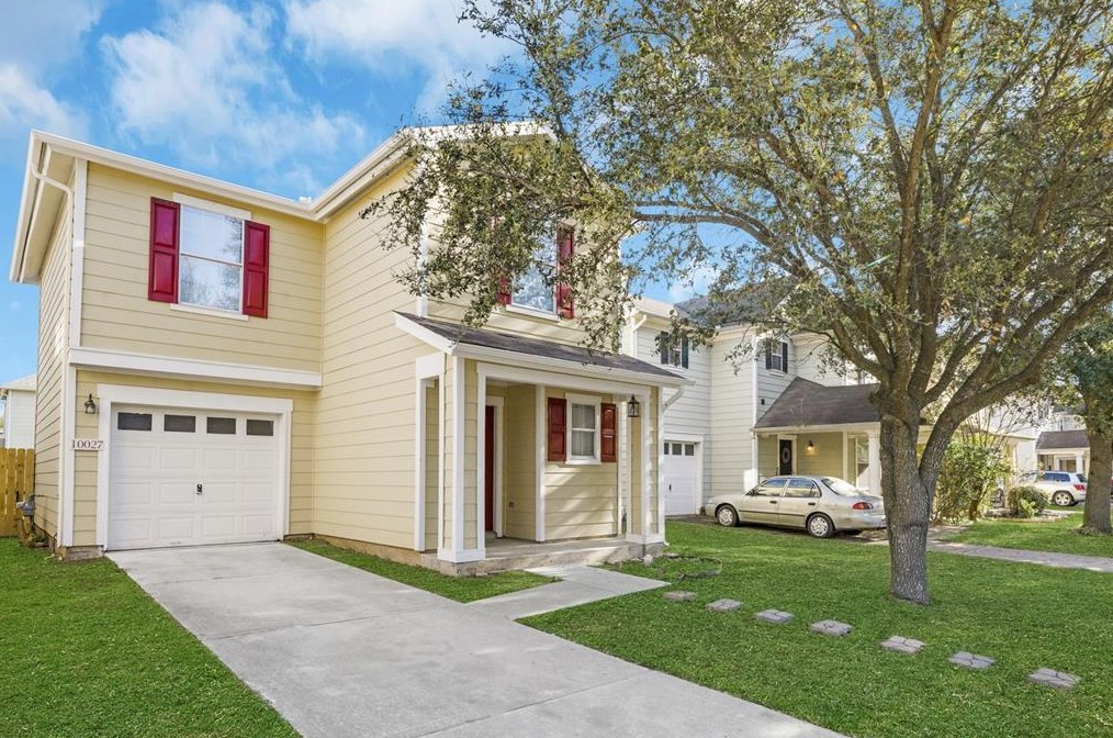 10027 Victoria Chase Ln, Houston, TX 77075-2721