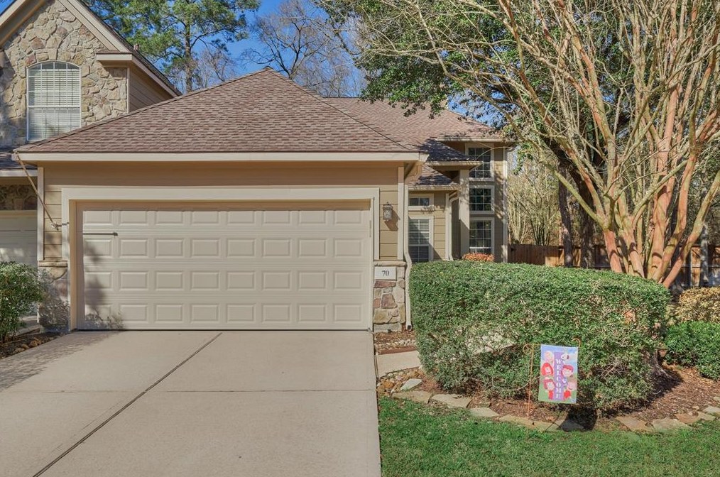 70 Harvest Wind Pl, Spring TX  77382-3603 exterior