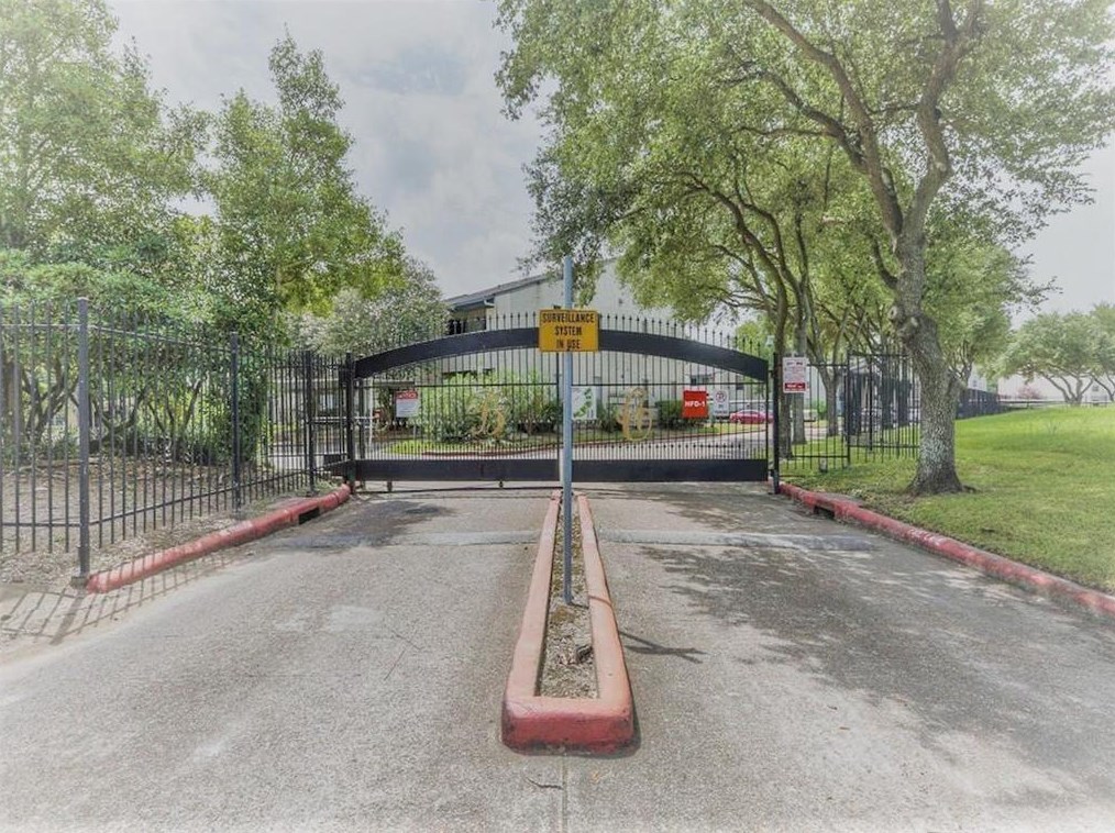 7313 Gulf Fwy #813, Houston, TX 77017