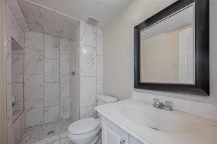 4015 Black Locust Dr, Houston, TX 77088 - Photo 18