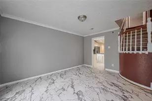 4015 Black Locust Dr, Houston, TX 77088 - Photo 4