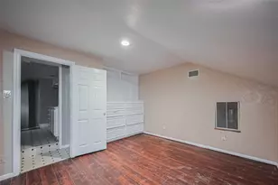 4015 Black Locust Dr, Houston, TX 77088 - Photo 42