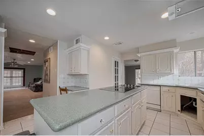 4015 Black Locust Drive, Houston, TX 77088 - Photo 8