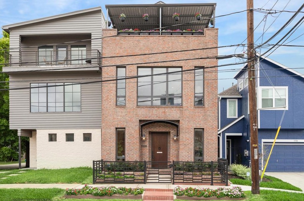 1118 Dart St, Houston TX  77007-4224 exterior