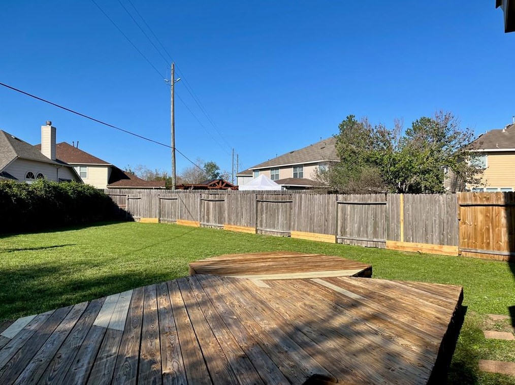 5831 Vinemont Ln, Houston, TX 77084-2658