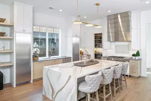 1001 E 7th 1/2 St, Houston, TX 77009 - Photo 24