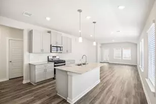 17716 Ml Mnr Dr, Montgomery, TX 77316 - Photo 4