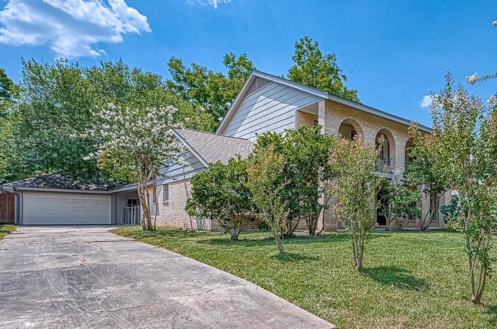 2814 E Pebble Beach Dr, Missouri City, TX 77459