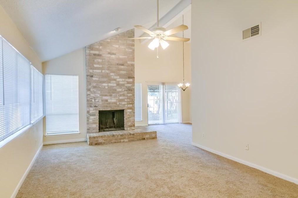 11655 Twinridge Ln, Houston, TX 77099