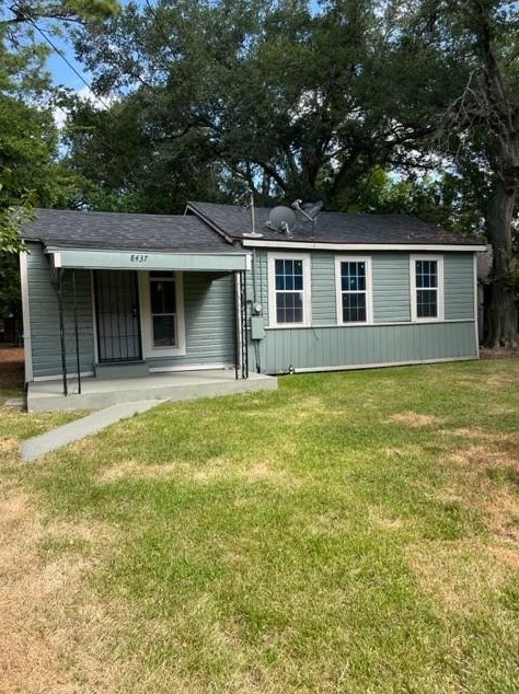 8437 Lanewood Dr, Houston, TX 77016-6051