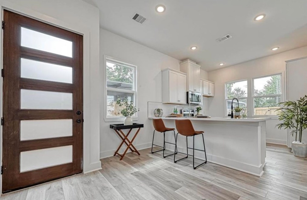 8405 Schneider St #b, Houston, TX 77093