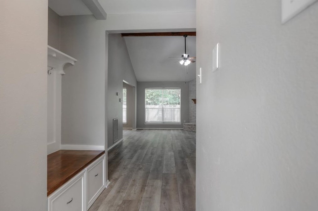 31 Maywind Ct, Spring, TX 77381
