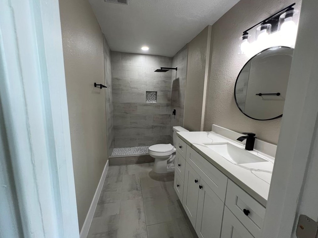 2511 Sinclair St, Pasadena TX 77503-4140 exterior