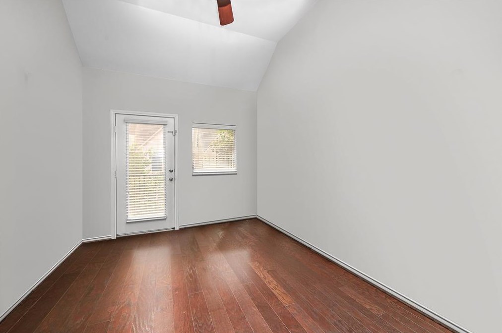 2022 Bailey St, Houston TX  77019-4543 exterior