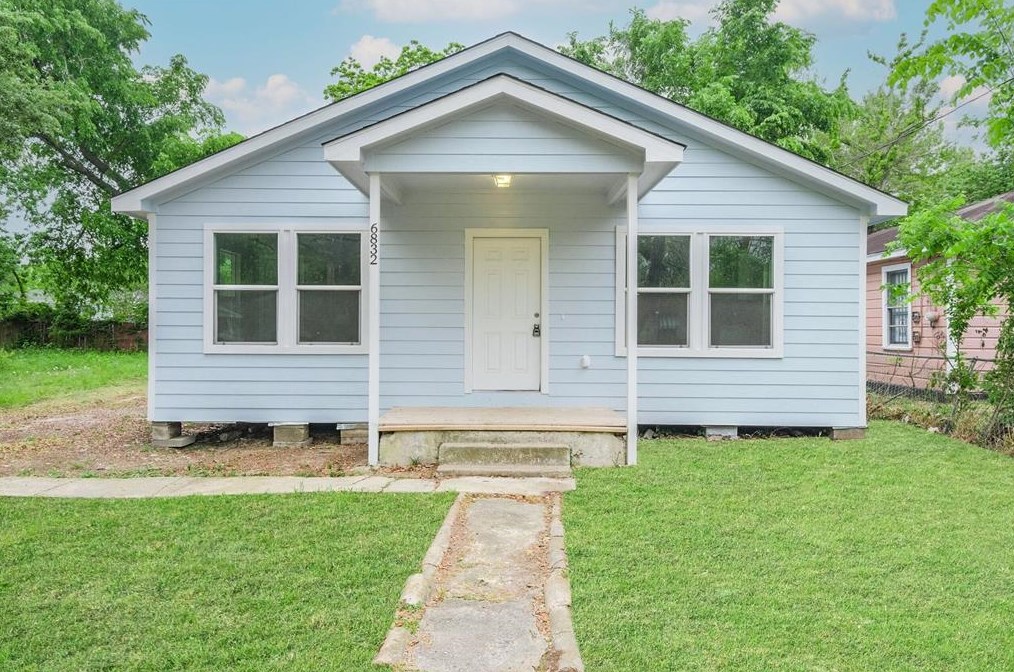 6832 Foster St, Houston, TX 77021