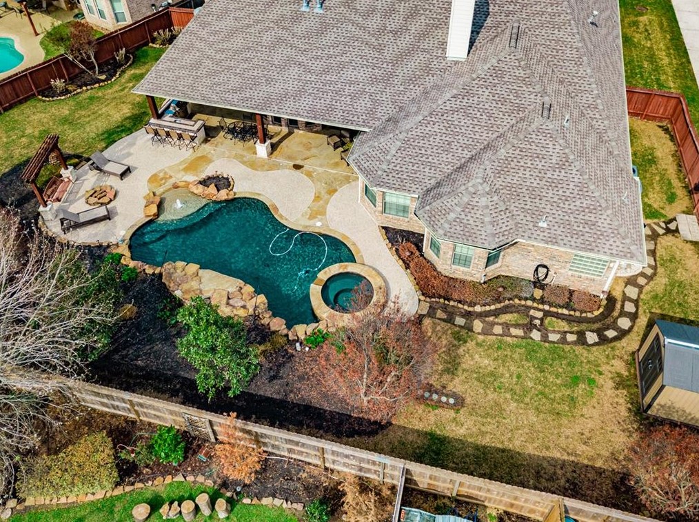 8327 Glenn Elm Dr, Spring, TX 77379-2731