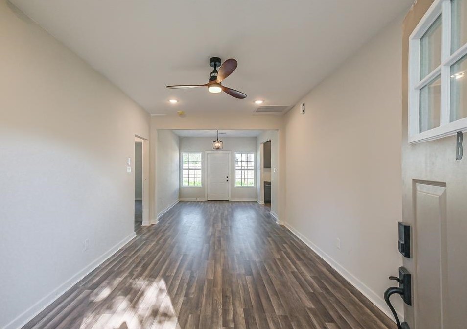 8049 Ritz St #b, Houston, TX 77028