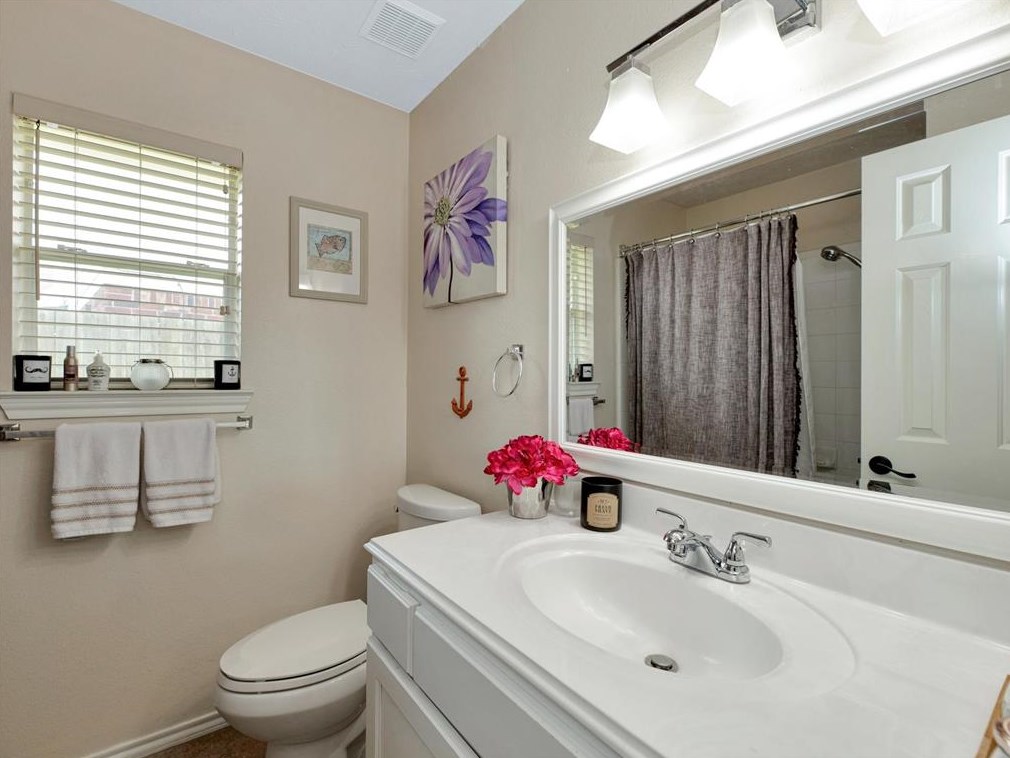 6002 Crestford Park Ln, Houston TX  77084-6399 exterior