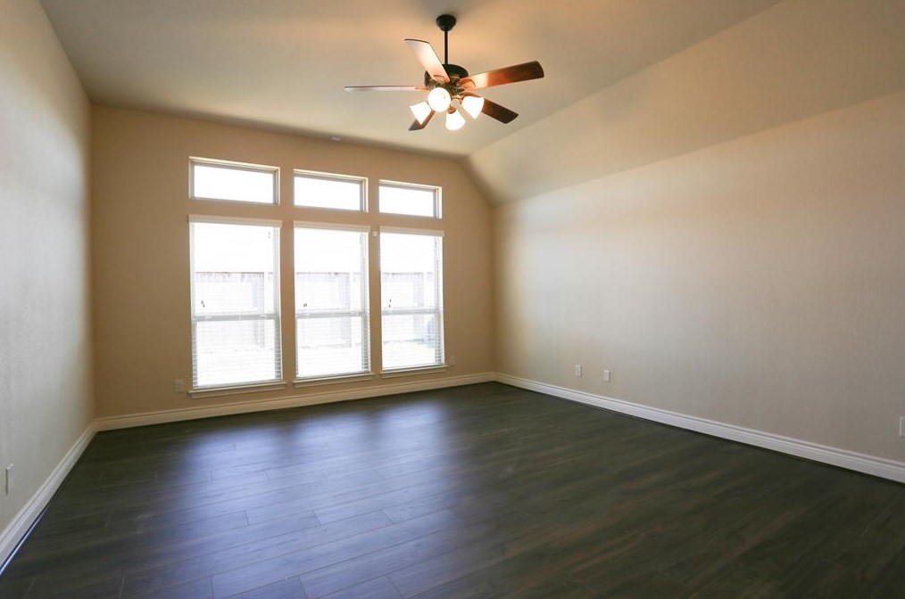 6743 Miller Shadow Ln, Sugar Land TX 77479 exterior