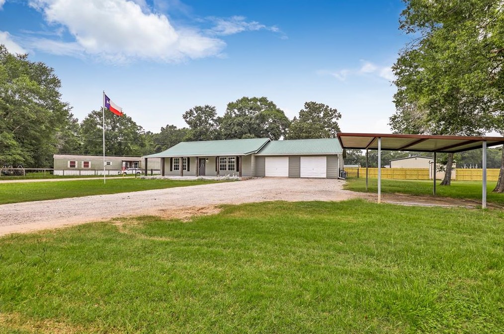 19479 Wells Rd, Conroe TX  77306-9343 exterior
