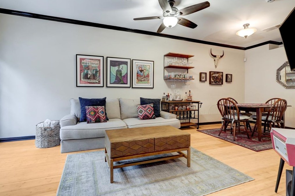 617 W Drew St, Houston, TX 77006