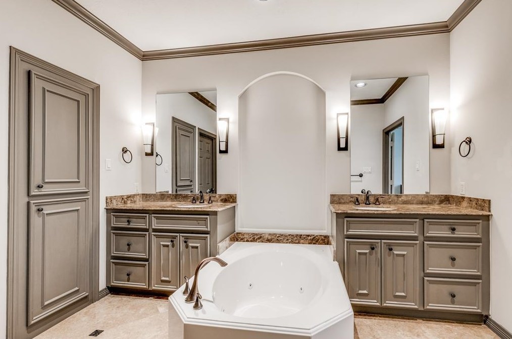 406 Roy, Houston TX  77007-5263 exterior
