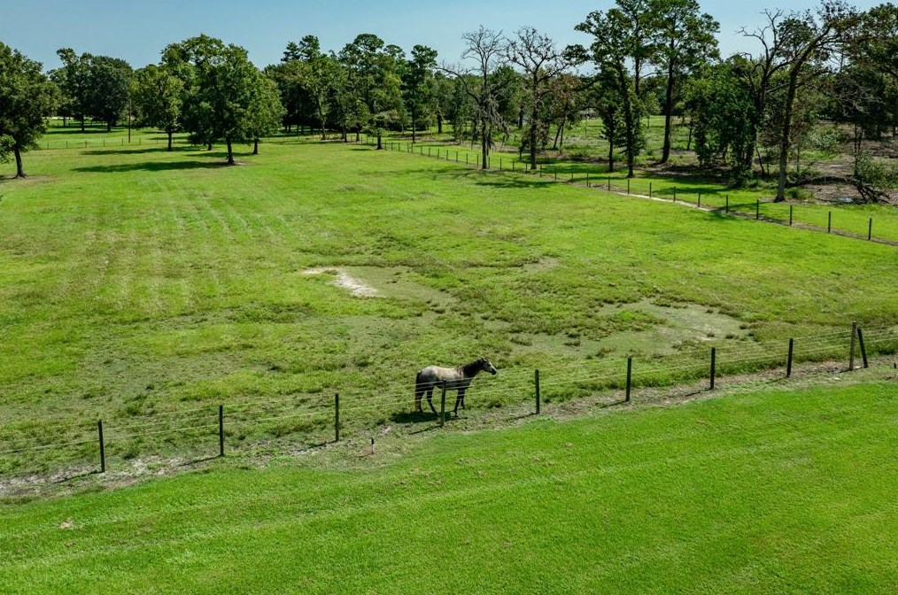 9521 Hermann Rd, Houston TX  77050-5603 exterior