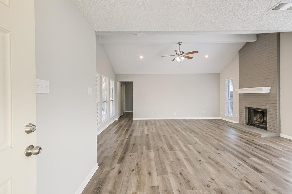 10507 Eagle Glen Dr, Houston TX  77041-8716 exterior