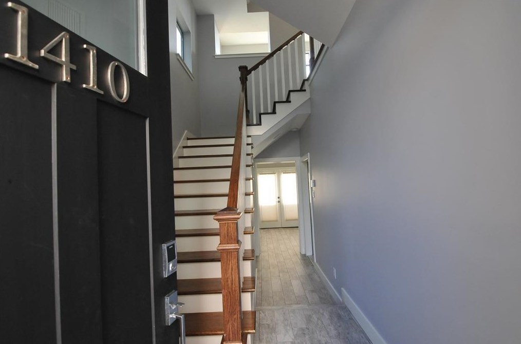 1410 Ruthven St, Houston, TX 77019