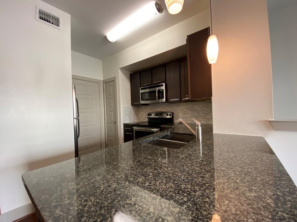 145 Heights Blvd #456, Houston, TX 77007