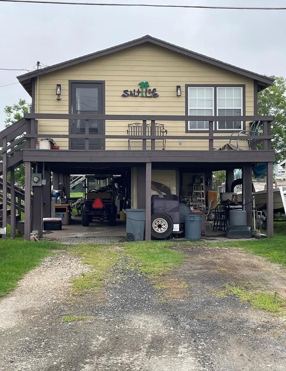 7030 Terrasso Dr, Hitchcock, TX 77563-2524